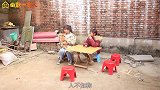 短剧：弟弟妹妹背后说大姐是个海王，没想竟然被大姐听见，太逗了