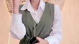 短发美女翻唱歌曲精彩好看，值得点赞！