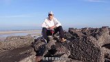 退潮后鲍鱼窖惊喜不断，一只比一只大，阿聪说诱饵钱都省了
