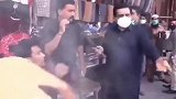 这样开直播，我能看一天不吃饭，哈哈哈