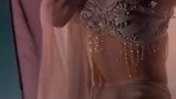 妖最爱化作美丽的女子