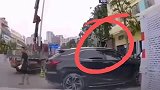 要不是监控拍下,都不知道小伙命有多硬,佛光护体了
