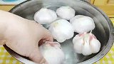 难怪饭店的糖蒜这么好吃，原来是这样腌制的，酸甜脆爽，特别开胃