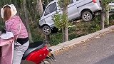 神车之首就是了不起，这是起飞失败了