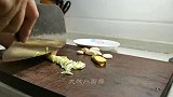 炒牛肉一定不要直接下锅，教你实用小技巧，牛肉滑嫩入味，超好吃