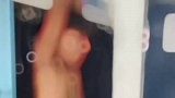 高手引体向上式上床翻车，夸赞的话硬生生咽了下去