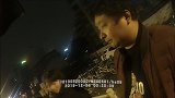还手机没拿到好处费 的哥伸手抓女乘客胸部