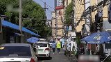 老汉遇到情感骗子，家人跟民警来回劝解，他却坚持要给骗子汇款