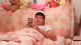 “小情敌”对付宝爸就是管用，妈妈都要吃醋了！