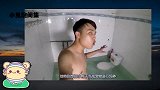 和100只小鸭子泡澡，是啥感觉？男生的快乐就是这么简单