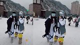 复合了？40岁李小璐晒滑雪视频，疑似与前男友同行