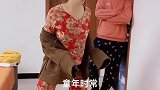 也许这就是夫妻该有的样子吧，一个闹一个笑