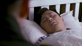 小伙身受重伤，开口第一件事却是家国大事