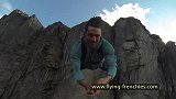 极限运动达人 体验“人体炮弹”弹射升空