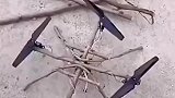 男子自制简易版无人机，没想竟还能自由操控