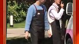 专注玩皮筋十八年陈立农，谁说全团最矮陈立农的农农腿长了解下