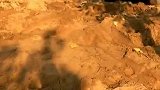 搞笑视频：越野达人救援，轻松自如