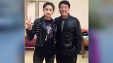 同胞的亲姐妹,关晓彤和姐姐关晓丹,完全不是一类型