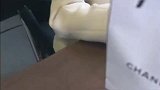 员工送女老板香水，不料竟是这个香水