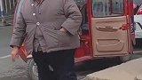 看到了换季时的我还以为衣服充气了