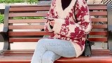 买衣服的理由千千万，一个不行咱就换