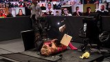 RAW第1433期：该来的还是来了！拉娜惨遭第八次爆桌