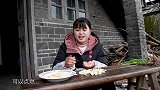 丫丫今天做家乡美食“宜宾燃面”做法简单，香辣好吃，过瘾