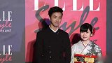 江宏杰晒小小爱照片萌翻众人，Aila酱1岁就超会摆pos