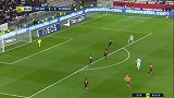 第89分钟摩纳哥球员戈洛温射门 - 击中门框