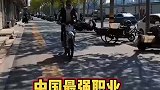 专业车手玩越野摩托车太帅气了