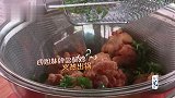 四姐妹第一锅盐酥鸡新鲜出炉，一看要流口水了，阿雅超有成就感！