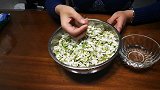 吃了30年槐花，才知道这样保存槐花最简单，放1年都清香不坏