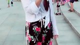 看着柔柔弱弱的姑娘，唱起歌来这气势，不输男人啊！