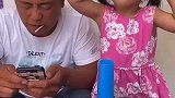 七彩童年：爸爸不让吹了