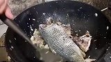 煎鱼神操作，人才啊