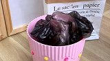 家里挂东西必不可少的就是挂钩，原来挂钩还能这样用回家过年那条路