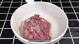 馄饨这样做太好吃了，肉馅鲜嫩多汁，汤鲜味美，家人超爱吃