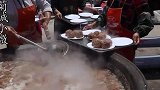 河南农村结婚酒席，露天待客60桌，350上20道菜，大鱼大肉