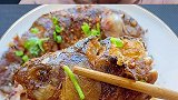 跟黄磊做烧烤鲫鱼 比烧烤店的还好吃