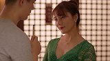 心机女骗美女回家，将其用药迷晕，还叫来3个男人！