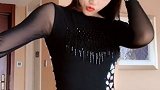 美女这眼神太撩人了，你有没有考虑过我们单身狗的感觉
