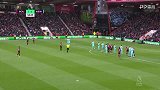 第59分钟伯恩茅斯球员莱尔马射门