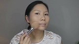 女子素养不咋地化完妆一个天一个地