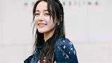 热巴时装周t台助阵气场十足，不光会演戏还会走秀，难怪高人气