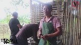 四娃伙食团营业了，几个男人把日子过得有滋有味，看着就有趣