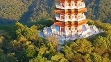 高塔握云，俯视三千世界
