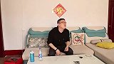 董事长低调回乡，却发现恩人被开发商殴打，一个电话让他蒙啦