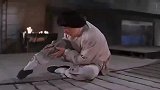 醉拳：导演让龙叔临场发挥，不料一口闷下工业酒精，直接超越剧本