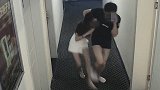 寂寞小伙为泻火假扮便衣 后面的操作更是惊掉下巴