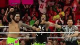 WWE-14年-RAW第1100期：单打赛 杰乌索vs罗温-花絮